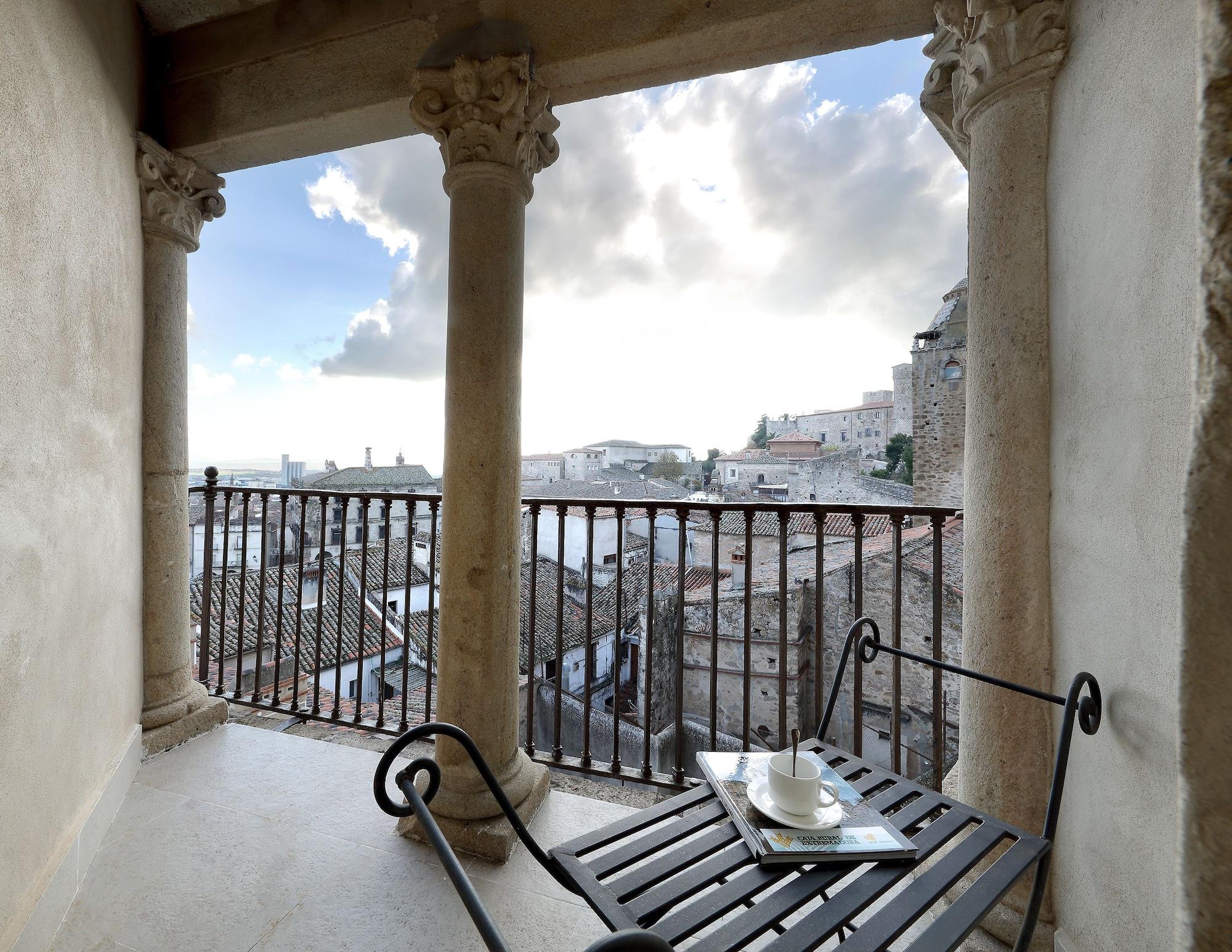 Eurostars Palacio De Santa Marta Трухильо Екстериор снимка