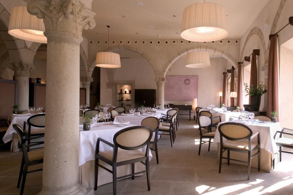 Eurostars Palacio De Santa Marta Трухильо Ресторант снимка