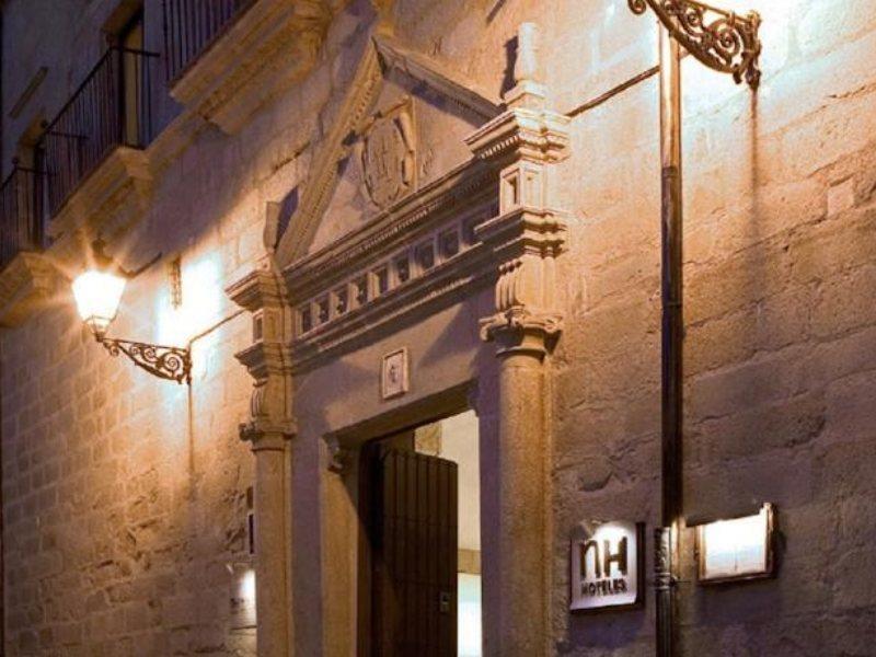 Eurostars Palacio De Santa Marta Трухильо Екстериор снимка