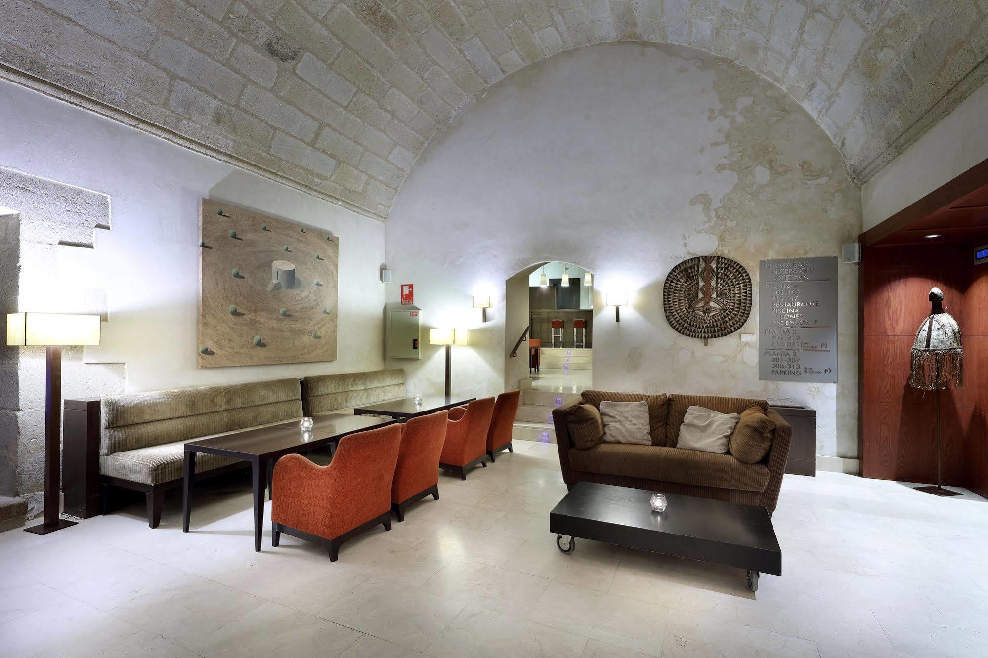 Eurostars Palacio De Santa Marta Трухильо Екстериор снимка