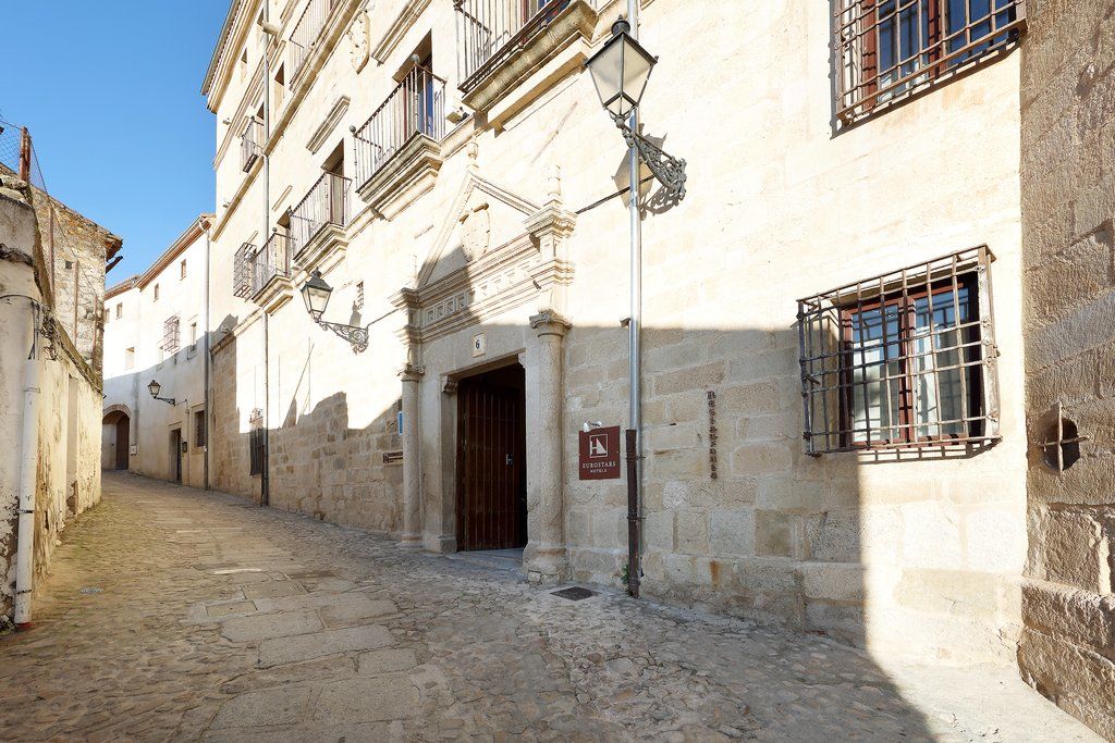 Eurostars Palacio De Santa Marta Трухильо Екстериор снимка